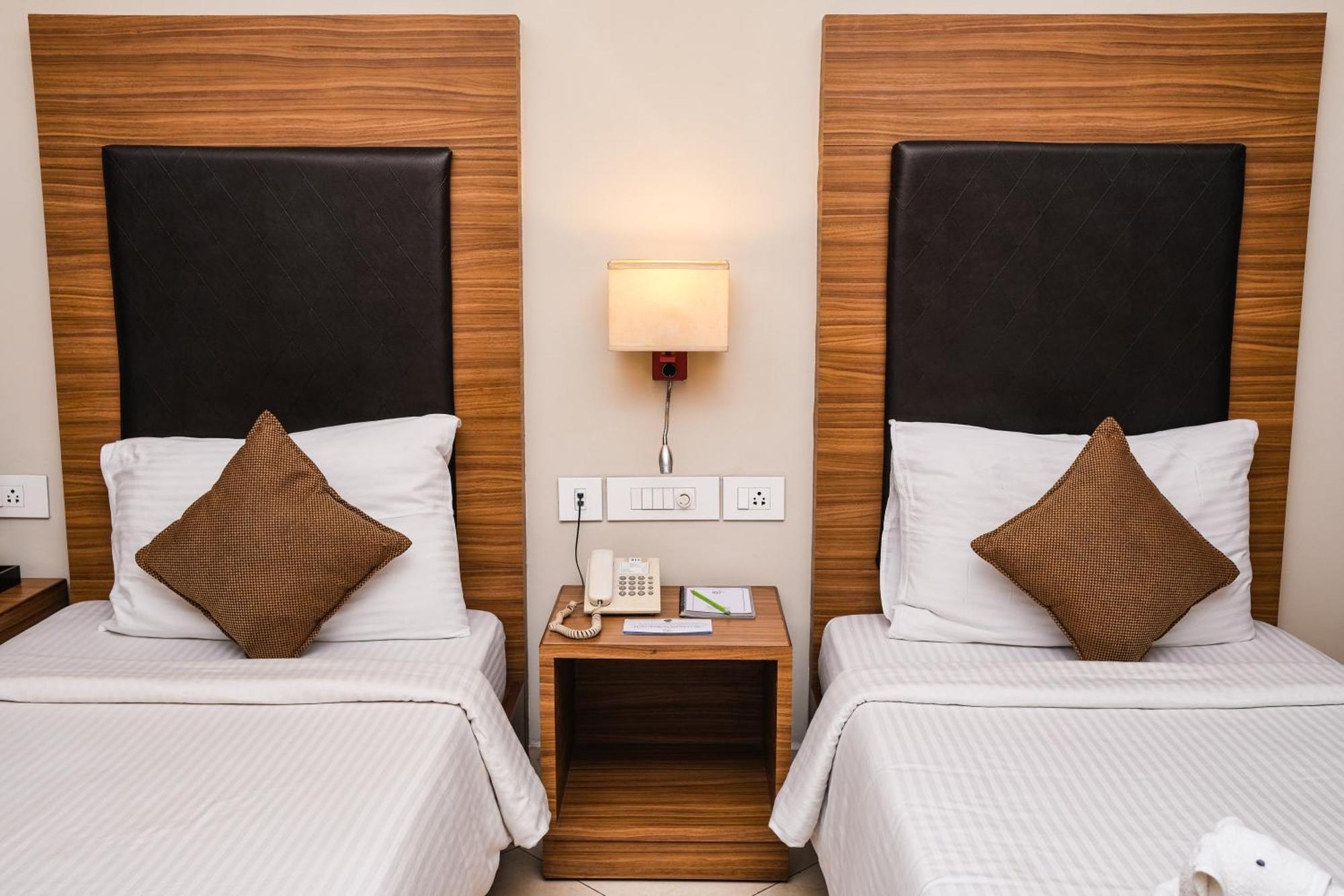 Peerless Hotel Durgapur ภายนอก รูปภาพ