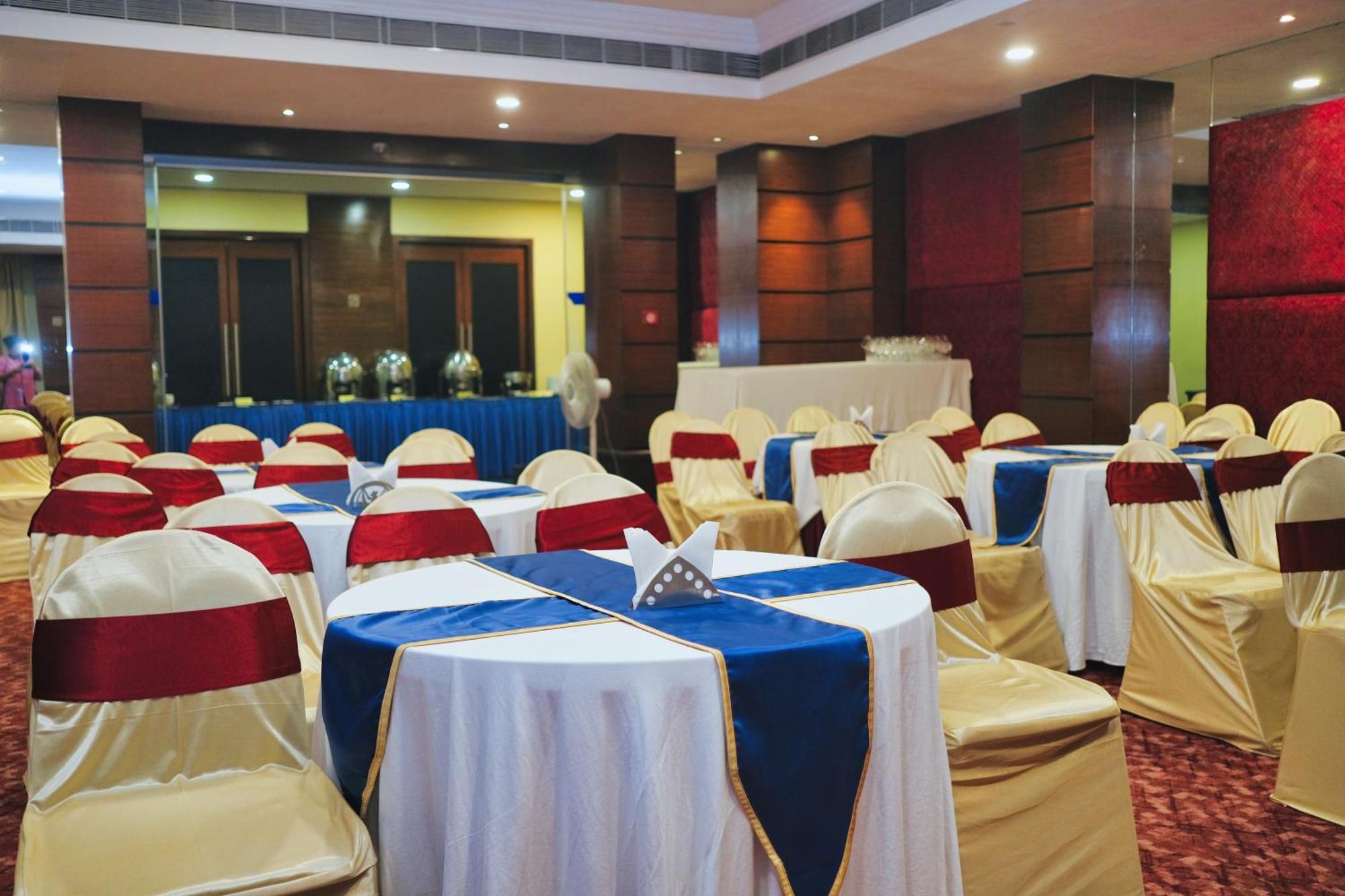 Peerless Hotel Durgapur ภายนอก รูปภาพ