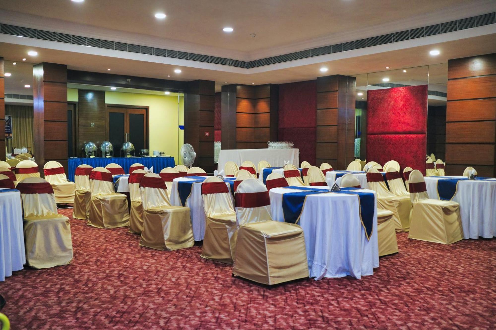 Peerless Hotel Durgapur ภายนอก รูปภาพ