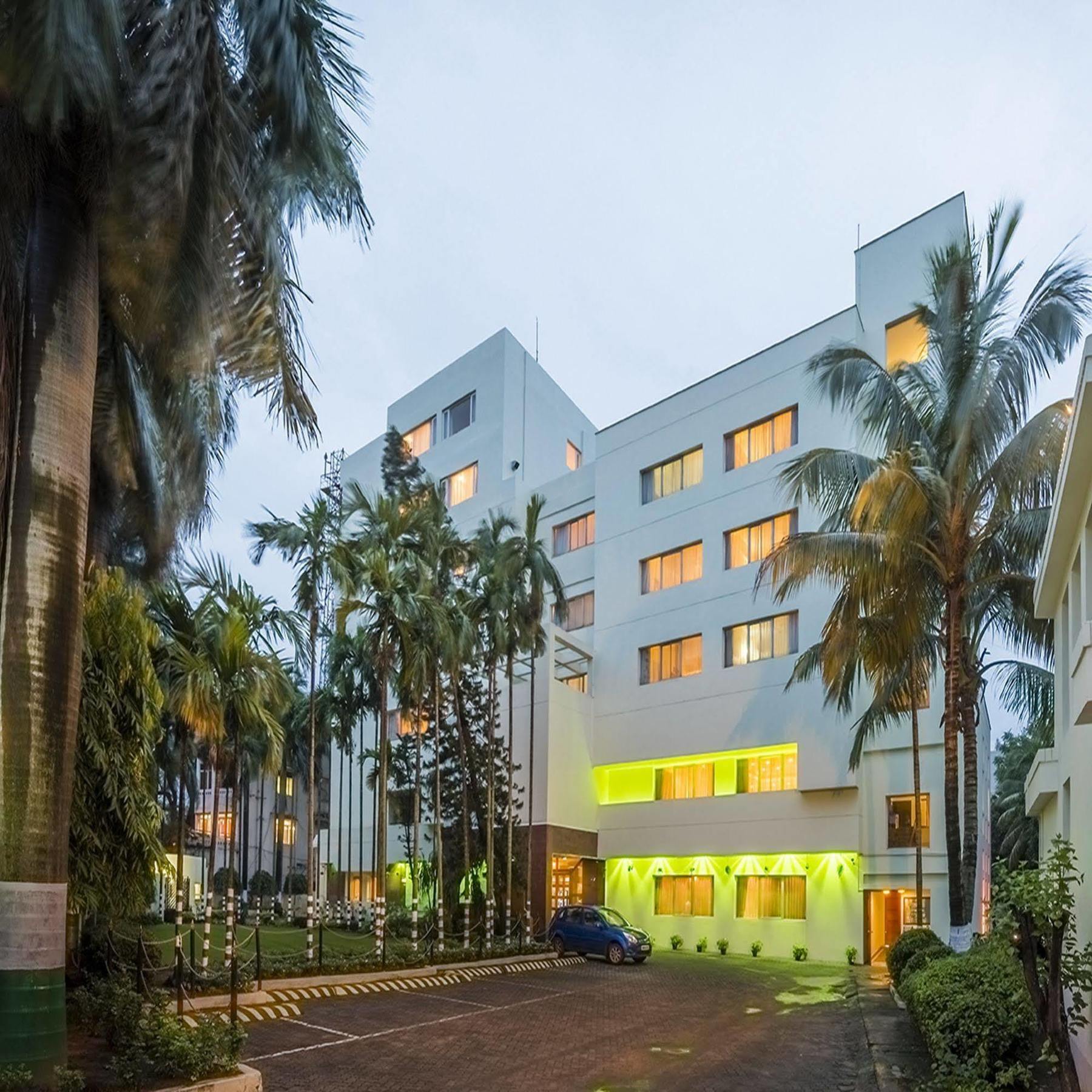 Peerless Hotel Durgapur ภายนอก รูปภาพ